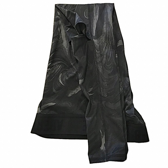 Abercrombie Full Length Marble Pattern Leggings - Picture 4 of 6